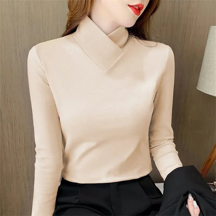 Avery™ - Chic Turtleneck T-shirt
