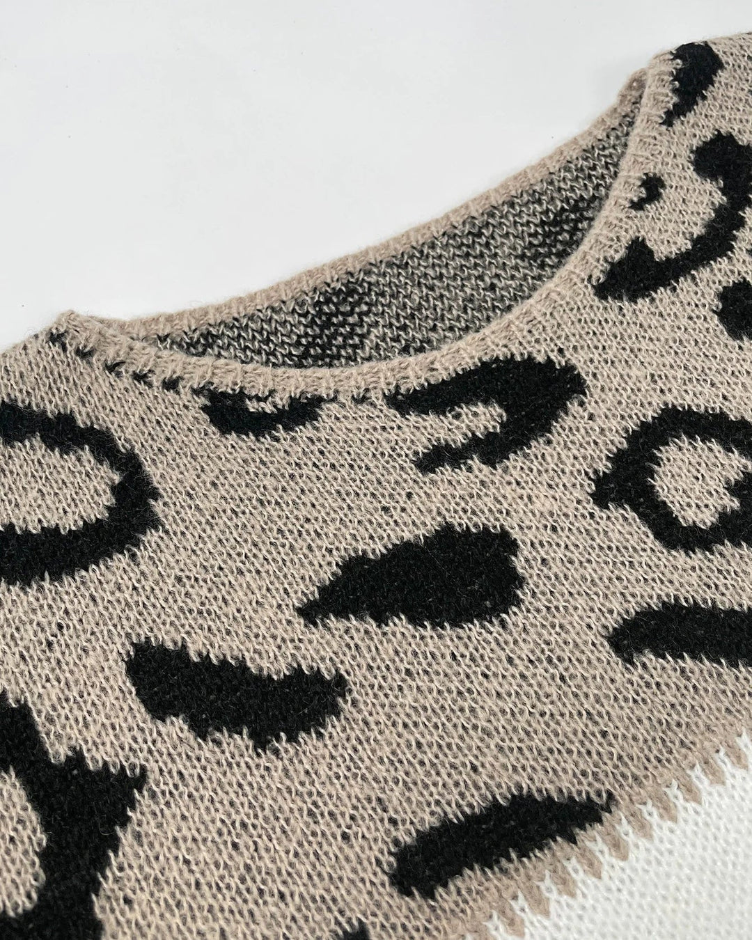 Zoe - Colour Block Leopard Jumper