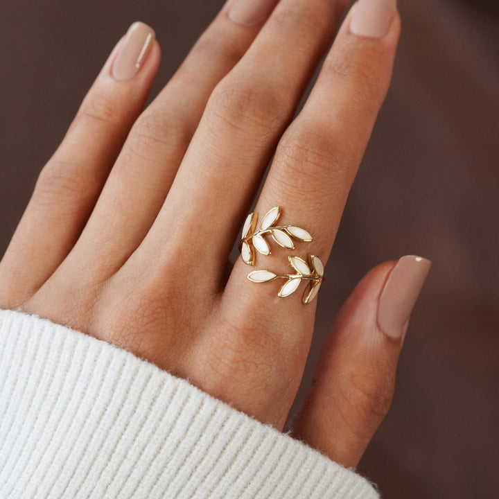 Olga - Goldblatt Ring